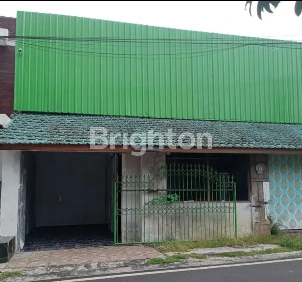 Gambar Property RUMAH NYAMAN DI AREA TENGAH KOTA MALANG.