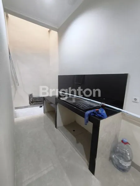 image RUMAH BARU 3 LANTAI , DURI KEPA (3)