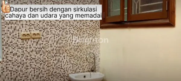 image RUMAH BAGUS TERAWAT, DENGAN LINGKUNGAN YANG SUPER TENANG DI SIMPANG DARMO PERMAI SELATAN. (8)