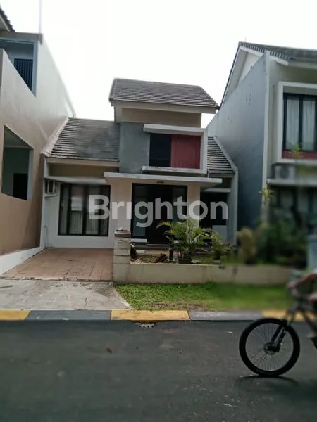 RUMAH FULL FURNISHED  –CLUSTER GRAHA RAYA
