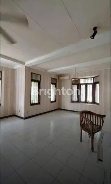 image HUNIAN STRATEGIS BINTARO, 4 KT & 3 KM, SIAP HUNI (3)