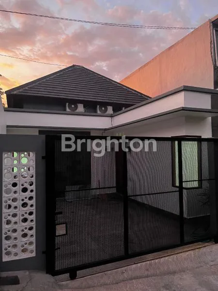 image RUMAH CANTIK SIAP HUNI DI TAMAN GIRI (1)