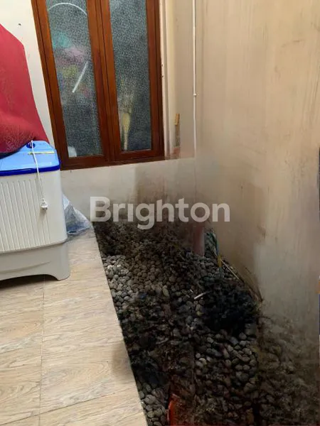 image RUMAH CLUSTER GENTAN RAYA FULLY FURNISH SIAP HUNI (6)