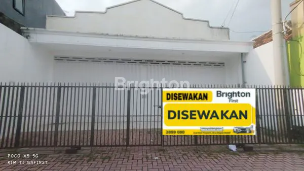 image RUKO LUAS 9X26 M²  DI KATANG KAB KEDIRI, HARGA SEWA MENARIK (1)