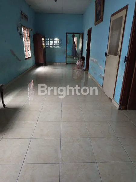 image RUMAH LAMA TANAH LUAS  (2)