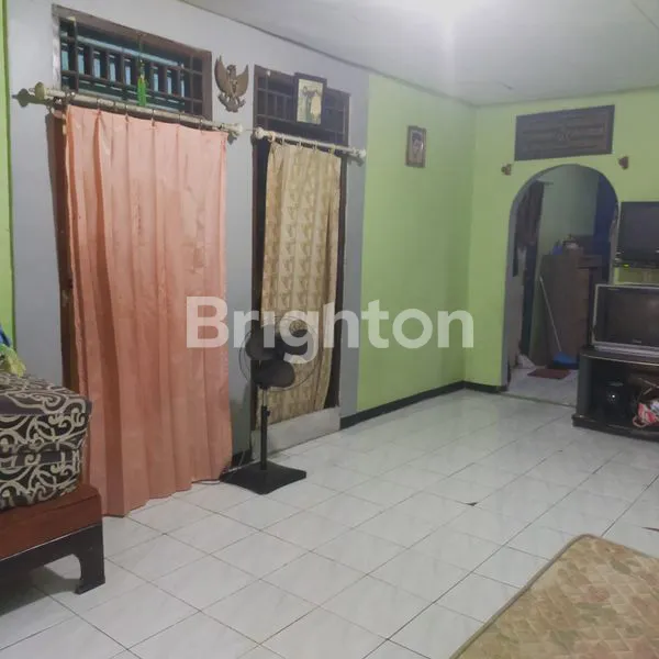 image DIJUAL RUMAH 3 KAMAR TIDUR DI PASAR REBO JAKARTA TIMUR (4)