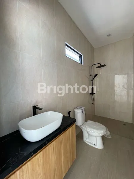 image VILLA 2 KAMAR PERERENAN SIAP HUNI STRATEGIS (3)