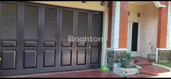 image RUMAH HOOK DI AREA TENGAH KOTA MALANG (2)