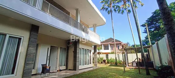 image RUMAH LUAS DAN TERAWAT NEGO SAMPAI DEAL DI ARAYA KOTA MALANG (2)