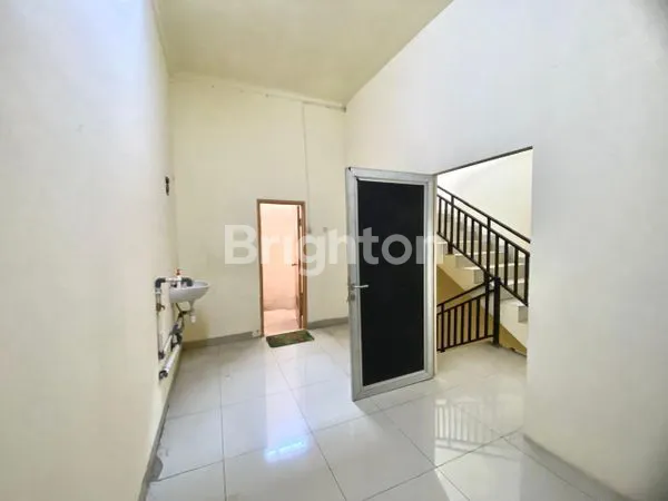 image DIJUAL / DISEWAKAN RUKO DICEMPAKA PUTIH , JAKARTA PUSAT (5)