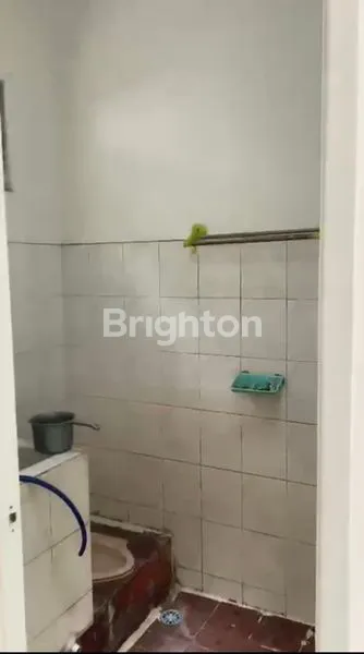 image DISEWAKAN RUMAH STRATEGIS SAWOJAJAR, DEKAT FASILITAS (5)