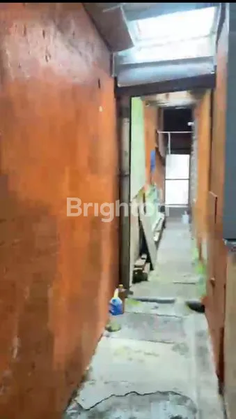 image DISEWAKAN RUMAH STRATEGIS SAWOJAJAR, DEKAT FASILITAS (8)