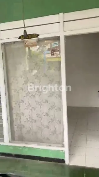 image DISEWAKAN RUMAH STRATEGIS SAWOJAJAR, DEKAT FASILITAS (2)