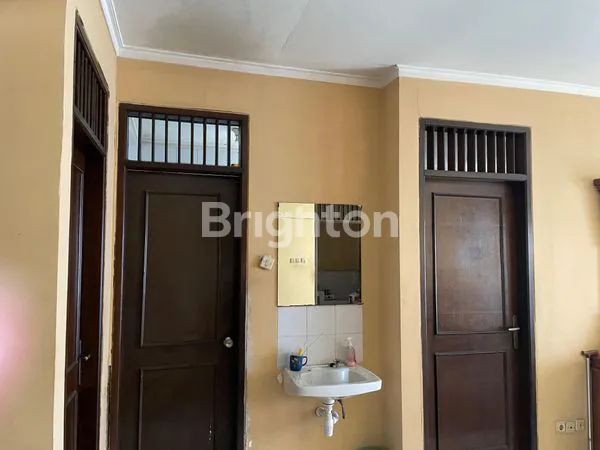 image DIJUAL RUMAH DI DAERAH STRATEGIS DAN BISNIS DI TAMAN CIKUNIR BEKASI KOTA  (7)