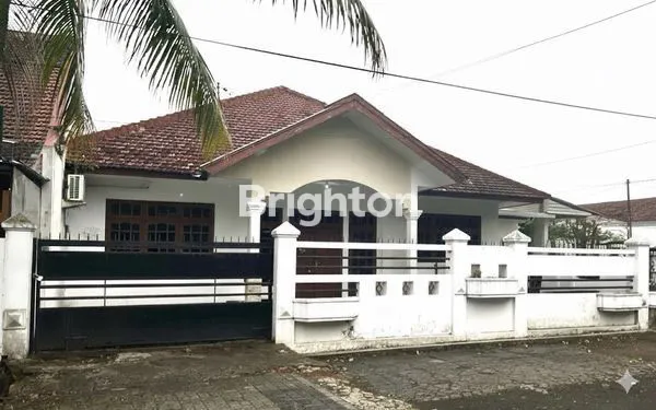 image RUMAH HOOK STRATEGIS DI MALANG (1)