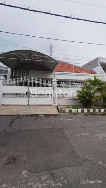 image RUMAH DHARMAHUSADA INDAH UTARA BAGUS TERAWAT DEKAT KERTAJAYA, ARAYA, MANYAR\N (1)