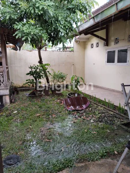 image RUMAH DIJUAL LOKASI SANGAT STRATEGIS (6)