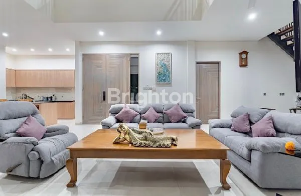 image VILLA FULLY FURNISHED VIEW SAWAH DI PADANG LINJONG CANGGU  (3)