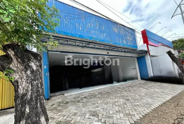 image DIJUAL RUKO COCOK UNTUK SHOWROOM DI JALAN BARATAJAYA, JALANAN RAMAI, BISA UNTUK KANTOR ATAU MINIMARKET, STRATEGIS DEKAT TENGAH KOTA  (2)