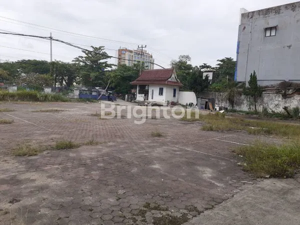 image GEDUNG PLAZA AGRO: LUAS 9.830M², LOKASI STRATEGIS DI ARENGKA (3)