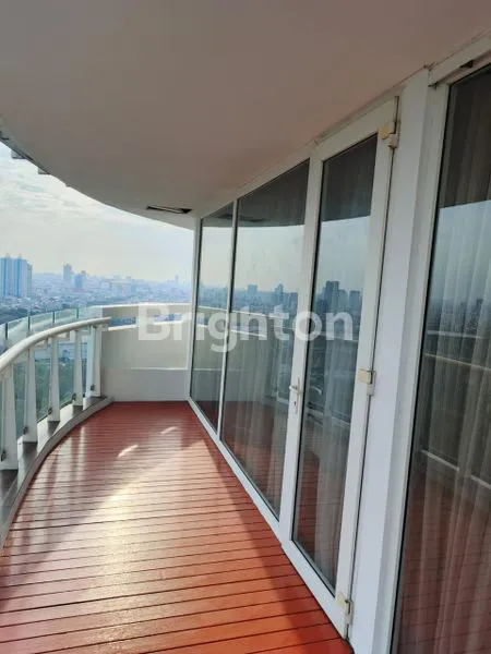 image APARTEMEN ROYALE SPRING HILL DI KEMAYORAN JAKARTA UTARA (1)