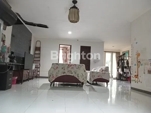 image JUAL RUMAH GREEN COURT LAKE RESIDENCE JAKARTA BARAT  (3)