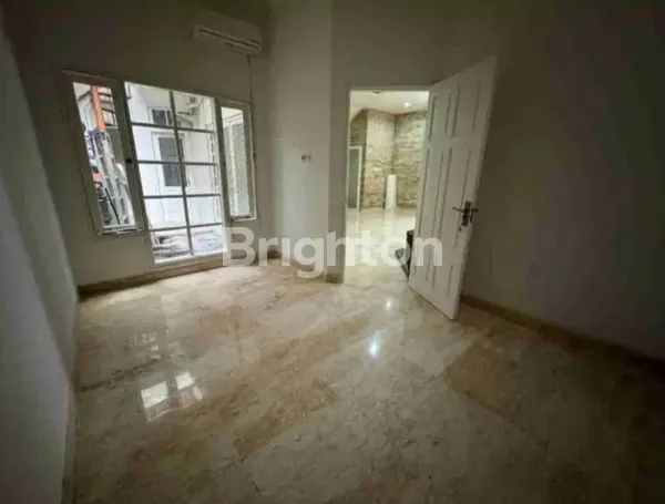 image RUMAH MEWAH PAKUWON CITY SAN DIEGO, DEKAT MALL, PARK SHANGHAI, KAMPUS (2)