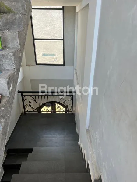 image SHOOP AND APARTMENT FOR RENT LONGLEASE 20 YEARS  (7)