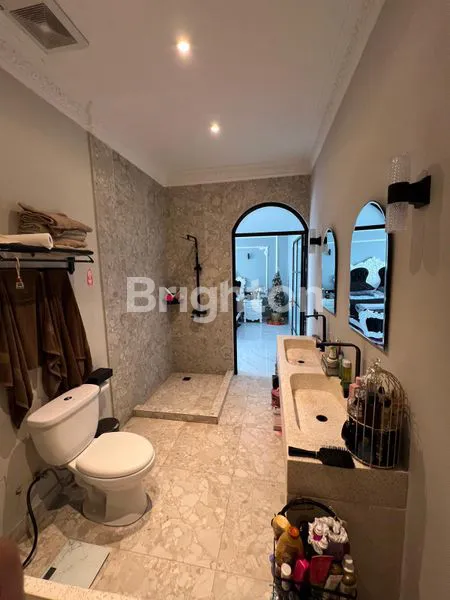 image SHOOP AND APARTMENT FOR RENT LONGLEASE 20 YEARS  (6)