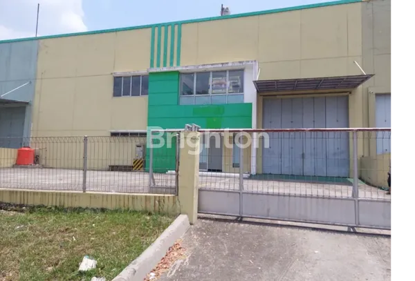 image GUDANG STRATEGIS SIAP PAKAI DENGAN AKSES MUDAH (1)