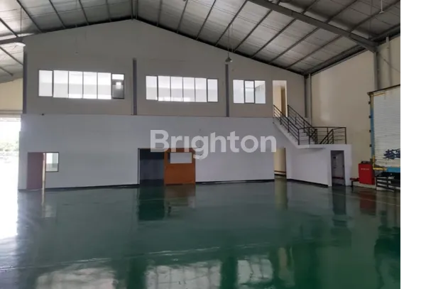 image GUDANG STRATEGIS SIAP PAKAI DENGAN AKSES MUDAH (5)