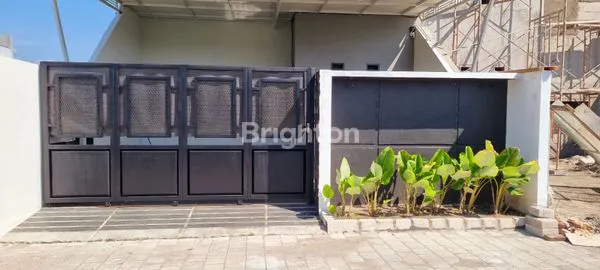 image DIJUAL RUMAH LOKASI STRATEGIS  (2)