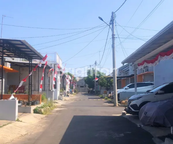 image RUMAH CANTIK UNTUK KELUARGA MUDA YANG MENGUTAMAKAN KENYAMANAN (7)