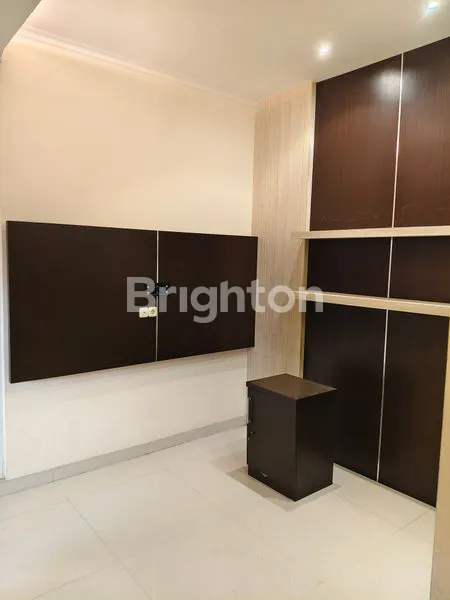 image RUKO SIAP HUNI DI TENGAH KOTA (7)