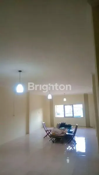 image RUKO 2 LANTAI LUAS 180M² CIPONDOH TANGERANG (4)