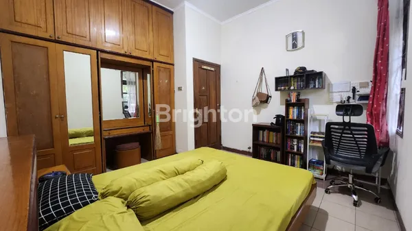 image  RUMAH DI GUNUNGSARI INDAH DEKAT WIYUNG, DEKAT KETINTANG, DEKAT VILLA BUKIT MAS (2)