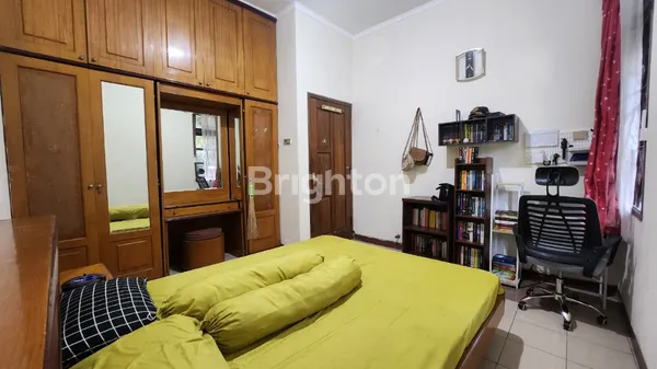 image  RUMAH DI GUNUNGSARI INDAH DEKAT WIYUNG, DEKAT KETINTANG, DEKAT VILLA BUKIT MAS (2)