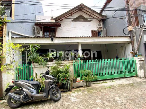 image RUMAH 2 LANTAI 5KT 120M² DI SUNTER AGUNG JAKARTA UTARA (1)