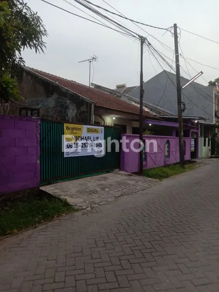 image RUMAH DAN TANAH LUAS 360M² DARUSSALAM CIPONDOH TANGERANG DEKAT PINTU TOL KARANG TENGAH DAN DEKAT GREENLAKE (4)