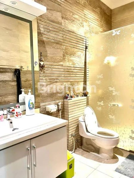 image NGINDEN INTAN BARAT MODERN MINIMALIS MEWAH SEMI FURNISH (3)