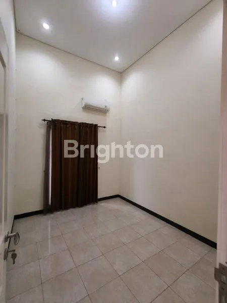 image RUMAH SIAP HUNI DI KLAMPIS SEMOLO, LT/LB 135M² (6)