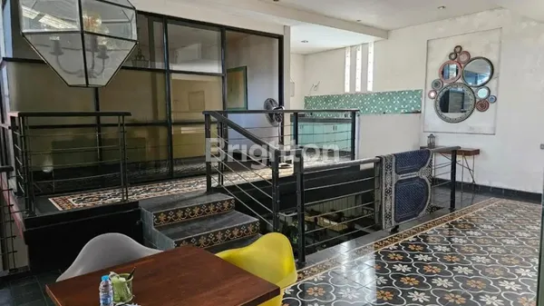 image GUDANG MODERN DI RAYA DEMAK KONSTRUKSI BAJA (4)