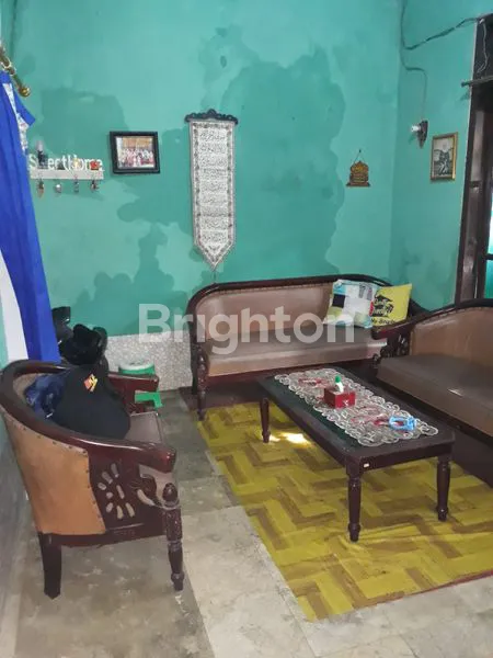 image DIJUAL RUMAH 2 LANTAI, SURABAYA PUSAT, HARGA NEGO (3)