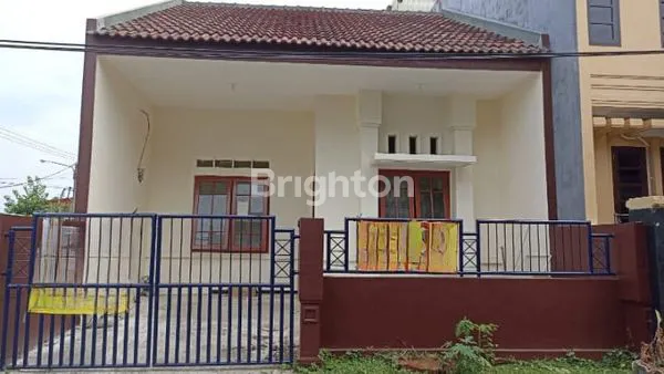 RUMAH BARU RENOVASI DI PURI ASRI, PAKUWON CITY, SURABAYA TIMUR.