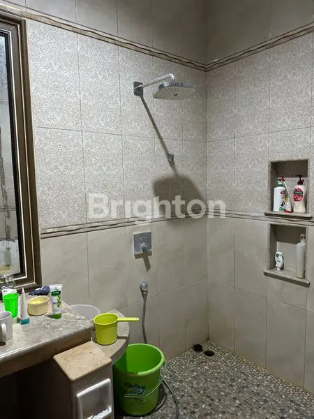 image RUMAH MEWAH HARGA MURAH POLL GRAHA SAMPURNA WIYUNG  (4)