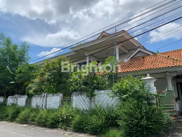 image DIJUAL RUMAH MEWAH DI LOKASI SUPER PREMIUM RENON.  (2)