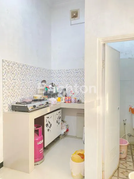 image RUMAH CLUSTER MINIMALIST COLOMADU FULL FURNISHED (5)