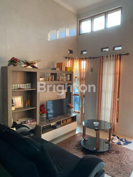 image RUMAH CLUSTER MINIMALIST COLOMADU FULL FURNISHED (3)