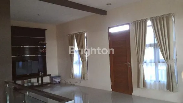 image RUMAH BAGUS LOKASI STRATEGIS  (3)