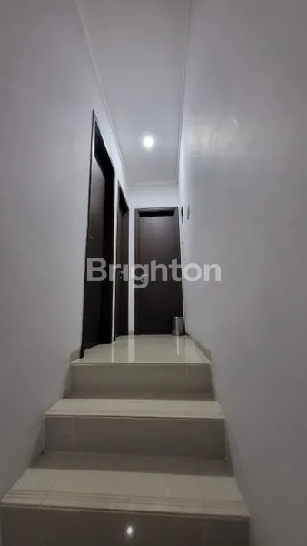 image DISEWAKAN RUMAH DI GRAHA RAYA DI DALAM CLUSTER NYAMAN (5)